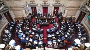 la-camara-de-senadores-aprobo-este-jueves-el-proyecto-de-reforma-de-la-ley-de-glaciares-2193401