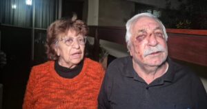 carlos-y-victoria-viven-un-calvario-tras-el-violento-robo-en-su-casa-ETJ7J6ORBBDYPE3CXSOALGPYIU