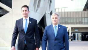 manuel-calvo-y-martin-llaryora-2285183