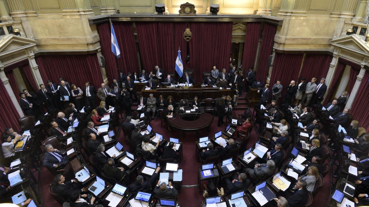 cnne-933230-argentina-senado-define-si-se-legaliza-o-no-el-aborto